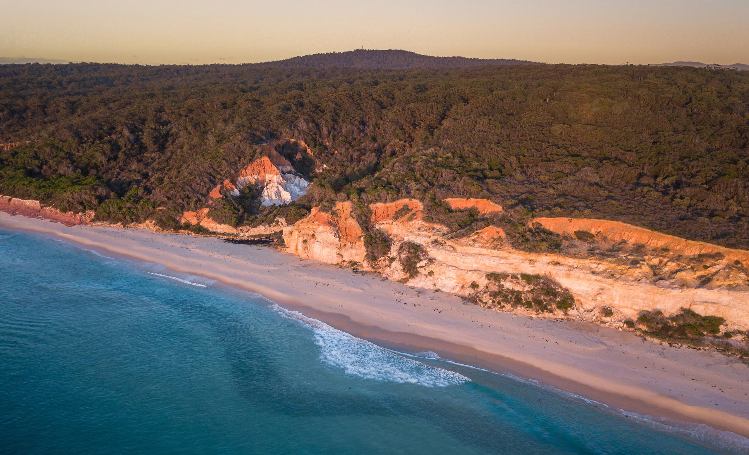 Far coast. Unspoilt coastline. How much Sapphire Coast. 3 On the Wild Coast.